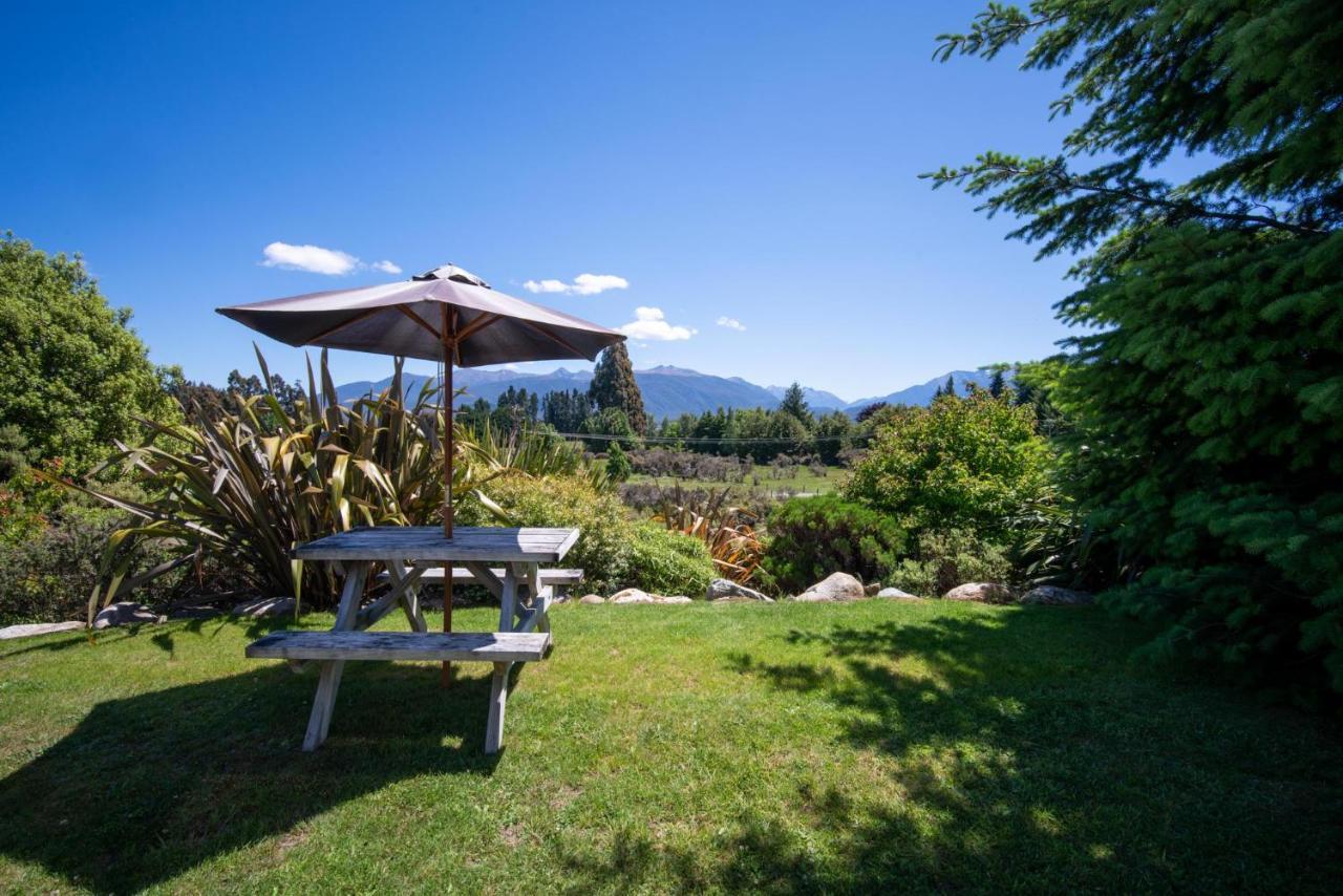 Blue Thistle Cottages Te Anau Esterno foto